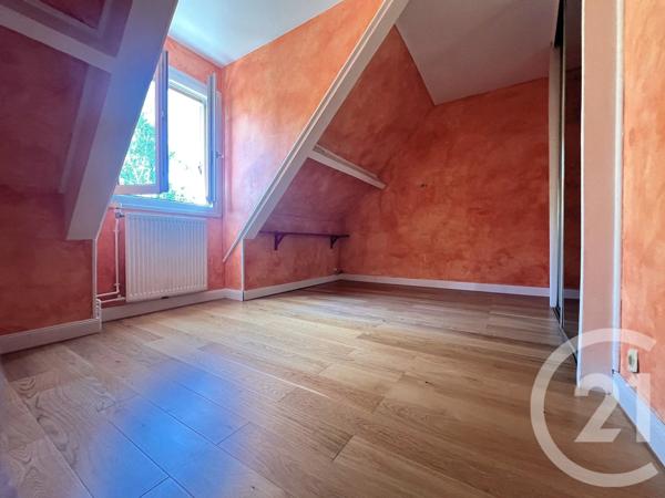 Maison à vendre  8 pièces - 155 m 2   ST CHERON  - 91