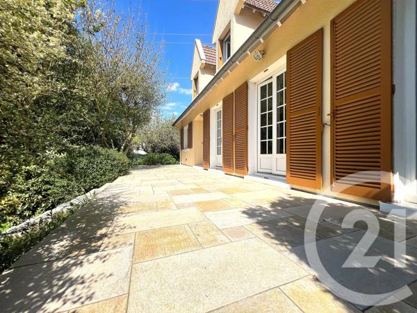 Maison à vendre  8 pièces - 155 m 2   ST CHERON  - 91