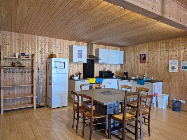Maison à vendre 6 pièces LECT (39)