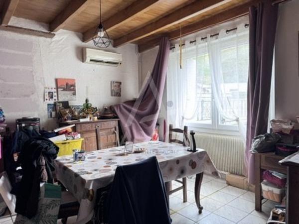 Champniers, Propriété avec beau potentiel