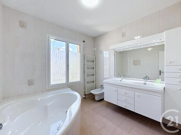 Maison à vendre  6 pièces - 185 m 2   TOURS  - 37