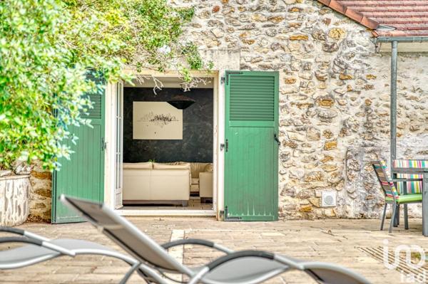 Maison à vendre 14 pièces 414 m² Gouvernes