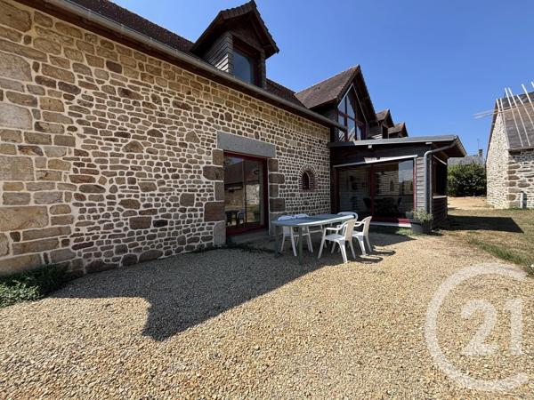 Maison à vendre  8 pièces - 238,47 m 2   TORCHAMP  - 61