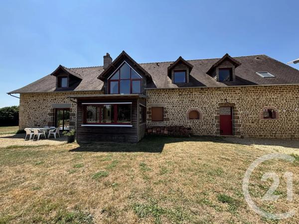 Maison à vendre  8 pièces - 238,47 m 2   TORCHAMP  - 61