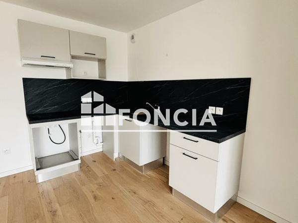 Location Appartement 2 pièces 42.73 m² - AVENUE DE BOLLAERT Lens 62300