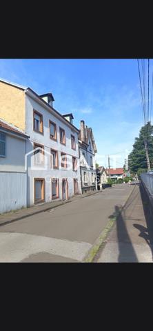 Immeuble entièrement rénové avec 7 appartements