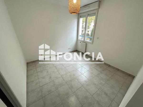 Location Appartement 2 pièces 44.2 m² - 68 RUE PIERRE CORNEILLE Valence 26000