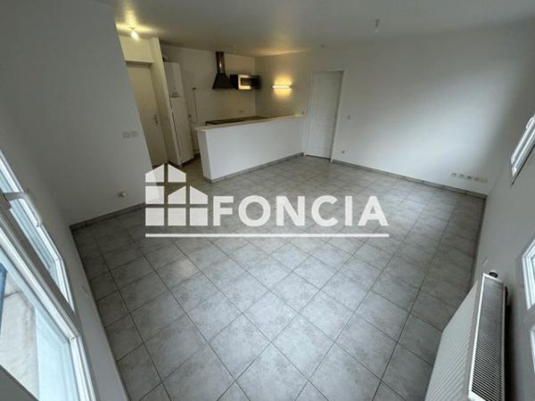 Location Appartement 2 pièces 44.2 m² - 68 RUE PIERRE CORNEILLE Valence 26000