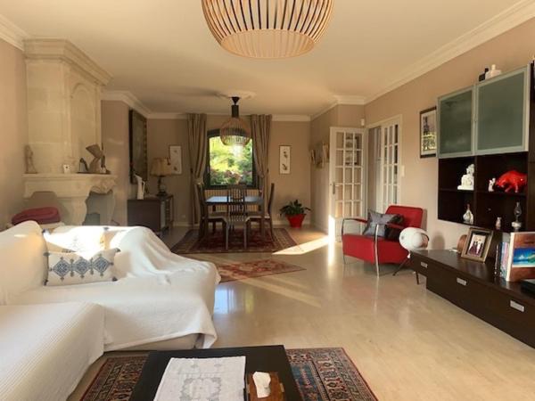 A VENDRE - Belle demeure familiale de caractère (environ 200 m2 habitables)