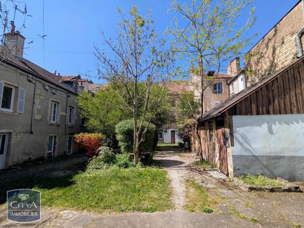 Appartement à louer 2 pièces 15.2m² Dijon (21000)
