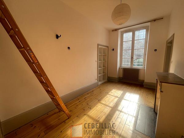 Trés bel appartement hyper centre en duplex