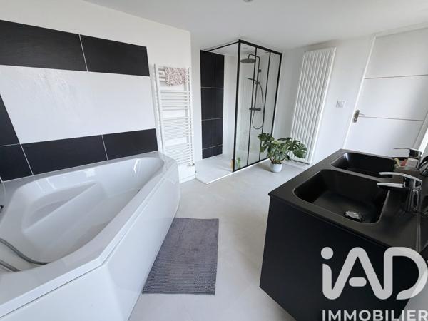 Maison à vendre 5 pièces 137 m² Le Tallud