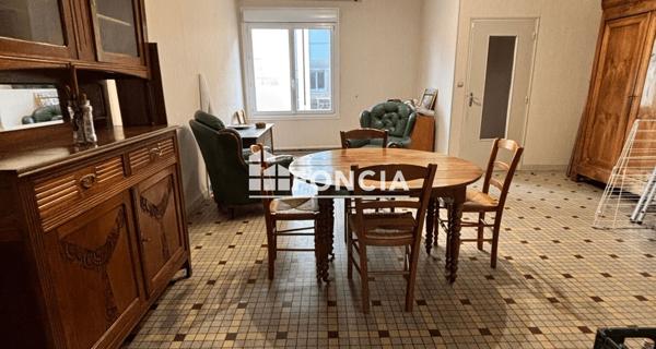 À vendre Maison 6 pièces 133 m² - Beaumont-sur-sarthe 72170