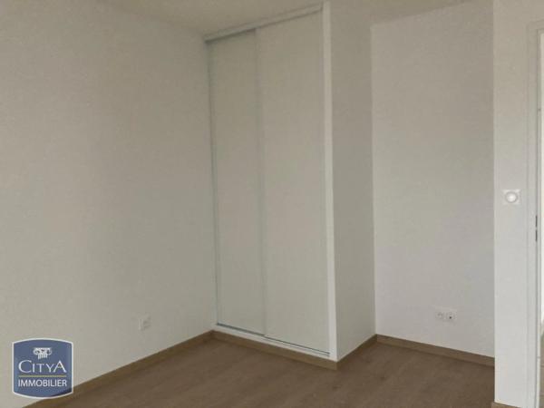 Appartement à louer 3 pièces 59.27m² Villeneuve-Tolosane (31270)