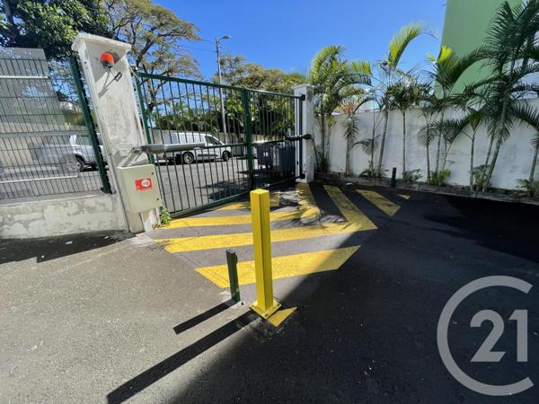 Appartement F1 à vendre  1 pièce - 19,30 m2 ST DENIS - 974