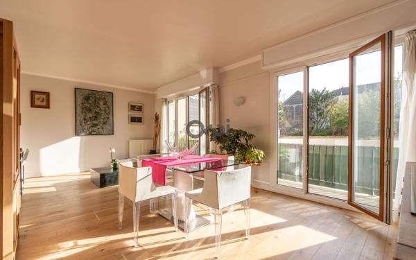 Appartement à vendre    4 pièces • 74,23 m2 Joinville-le-Pont