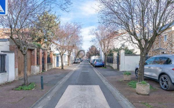 Appartement à vendre    4 pièces • 74,23 m2 Joinville-le-Pont