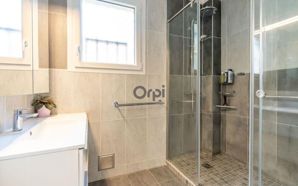 Appartement à vendre    4 pièces • 74,23 m2 Joinville-le-Pont