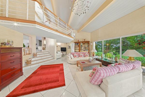 Vente Maison de luxe Échenevex 5 Pièces 300 m²