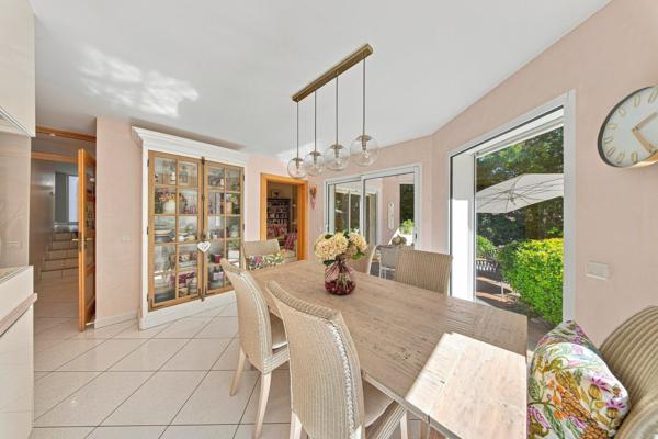 Vente Maison de luxe Échenevex 5 Pièces 300 m²