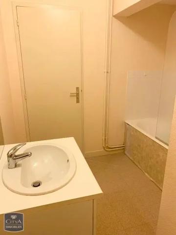 Appartement à louer 2 pièces 42.44m²