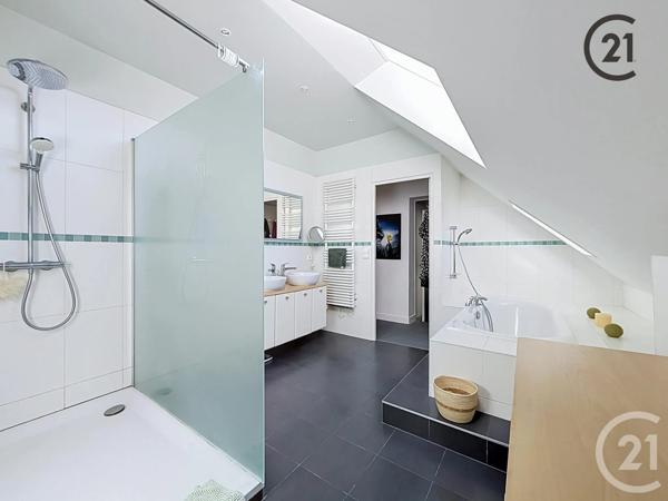 Maison à vendre  7 pièces - 209 m 2   AUXERRE  - 89