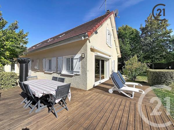 Maison à vendre  7 pièces - 209 m 2   AUXERRE  - 89
