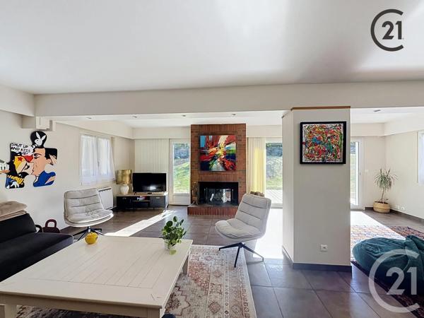 Maison à vendre  7 pièces - 209 m 2   AUXERRE  - 89