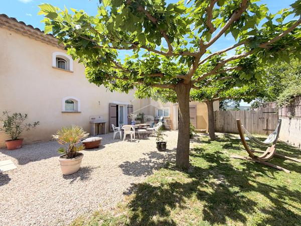 A VENDRE 84530 VILLELAURE BASTIDON 4 PIECES D'ENVIRON 107M² AVEC JARDIN, GARAGE ET ATELIER