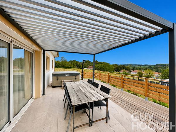 Maison contemporaine de plain-pied 138 m² proche d'ORTHEZ