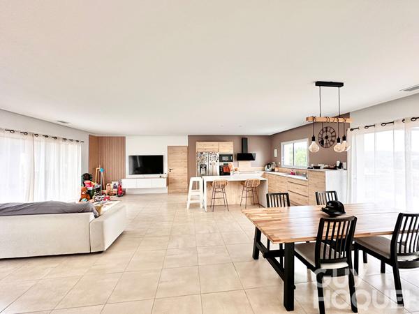 Maison contemporaine de plain-pied 138 m² proche d'ORTHEZ
