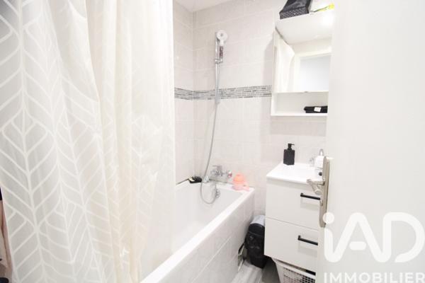 Location appartement 4 pièces 67 m² Garges-lès-Gonesse