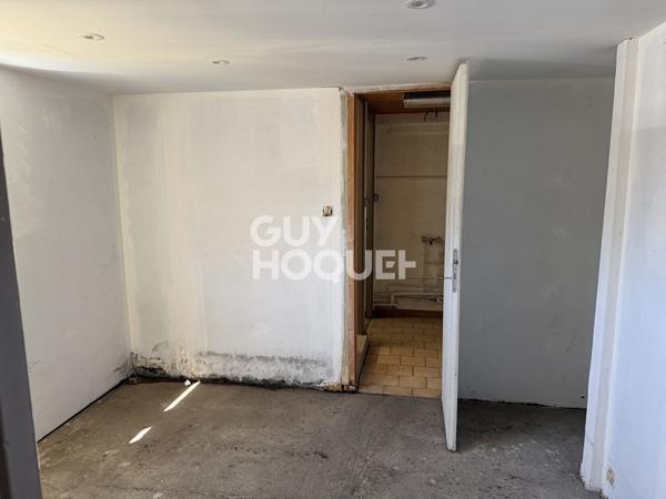 Entrepôt / local industriel Navenne 120 m2