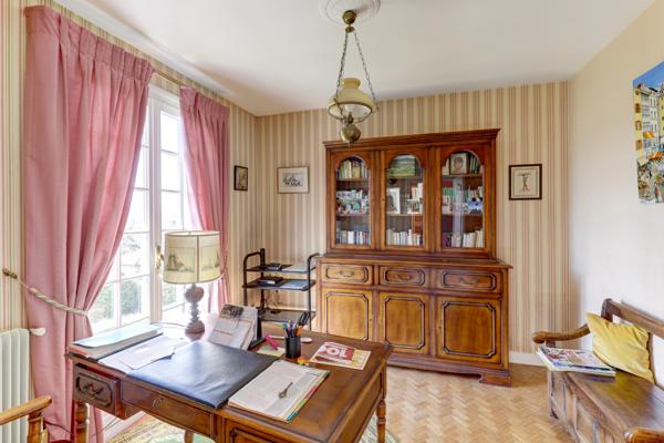 Maison 7 pièce(s) 4 chambre(s) 155 m²