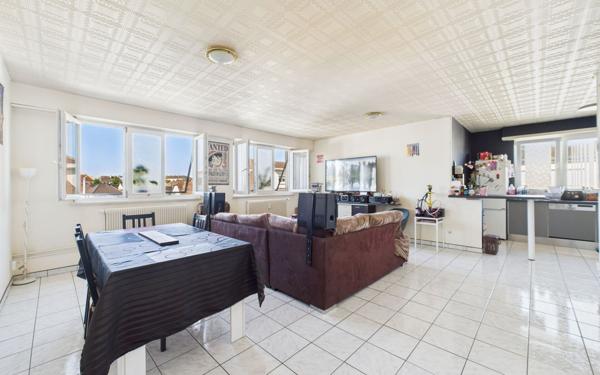 Appartement à vendre    3 pièces • 90,89 m2 Lingolsheim