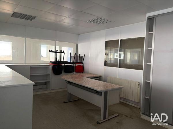 Location local d’activité 1 200 m² Les Essarts-le-Roi