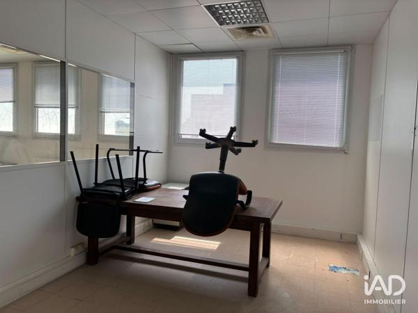 Location local d’activité 1 200 m² Les Essarts-le-Roi