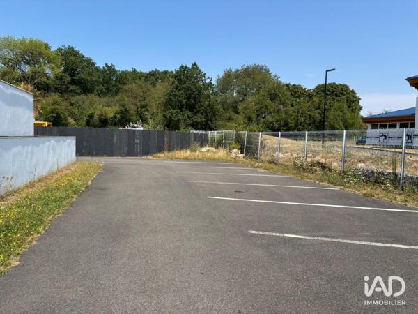 Location local d’activité 1 200 m² Les Essarts-le-Roi