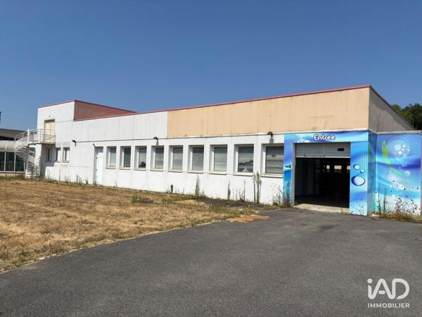 Location local d’activité 1 200 m² Les Essarts-le-Roi