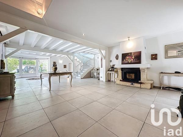 Maison à vendre 8 pièces 250 m² Tournan-en-Brie