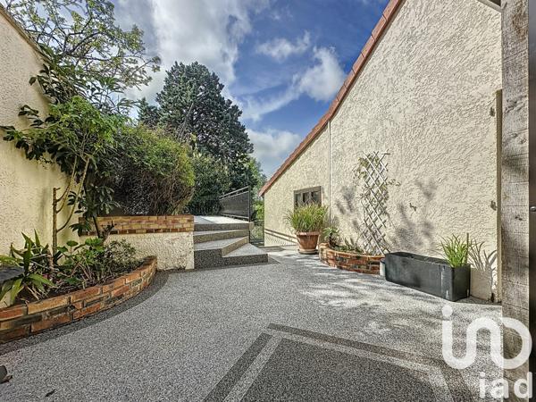 Maison à vendre 8 pièces 250 m² Tournan-en-Brie