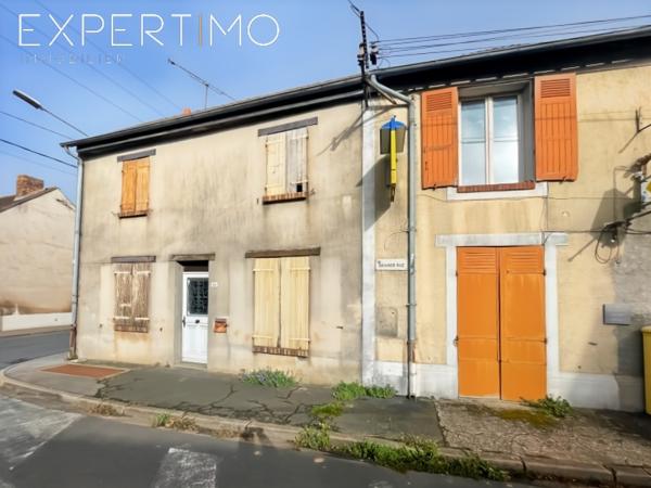 Monnerville (91930) Opportunité pour investisseur à 10 mns d'Etampes ! Maison avec appartement et local professionnel