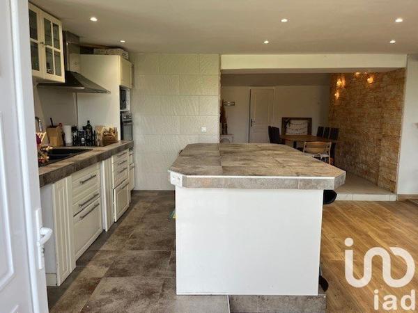 House for sale 5 rooms 142 m² Bouloc