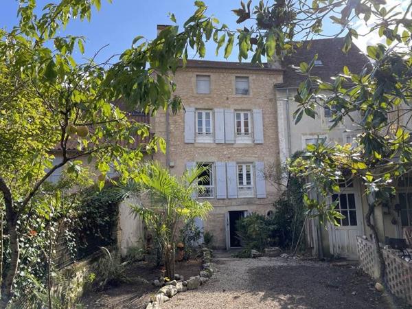 Maison à vendre |  Excideuil |  7 pièces | 219 m²