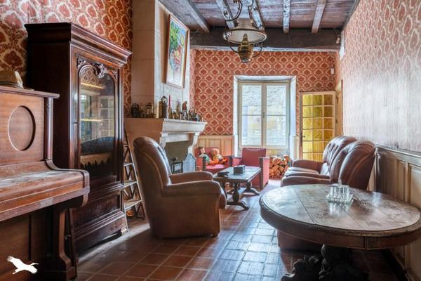 Maison à vendre |  Excideuil |  7 pièces | 219 m²