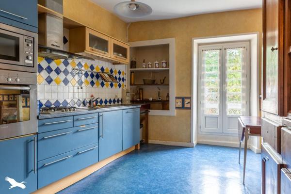 Maison à vendre |  Excideuil |  7 pièces | 219 m²
