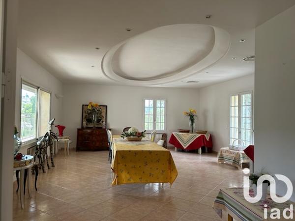 Maison à vendre 6 pièces 314 m² La Cadière-d'Azur
