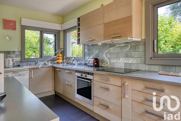 Maison à vendre 7 pièces 163 m² La Celle-Saint-Cloud