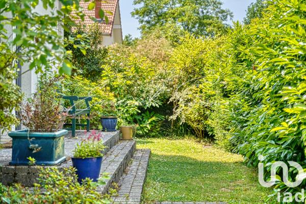 Maison à vendre 7 pièces 163 m² La Celle-Saint-Cloud