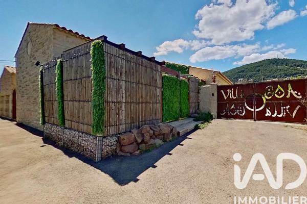 Maison à vendre 8 pièces 240 m² Solliès-Ville